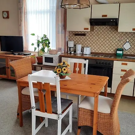 Gemuetliche Ferienwohnung Im Gruenen Walsrode Exterior foto