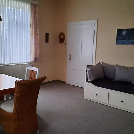 Gemuetliche Ferienwohnung Im Gruenen Walsrode Exterior foto